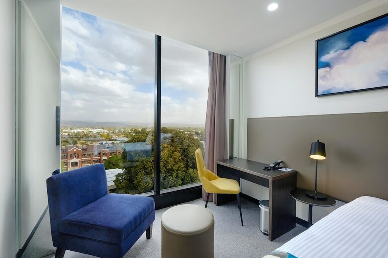 Mantra Albury Hotel