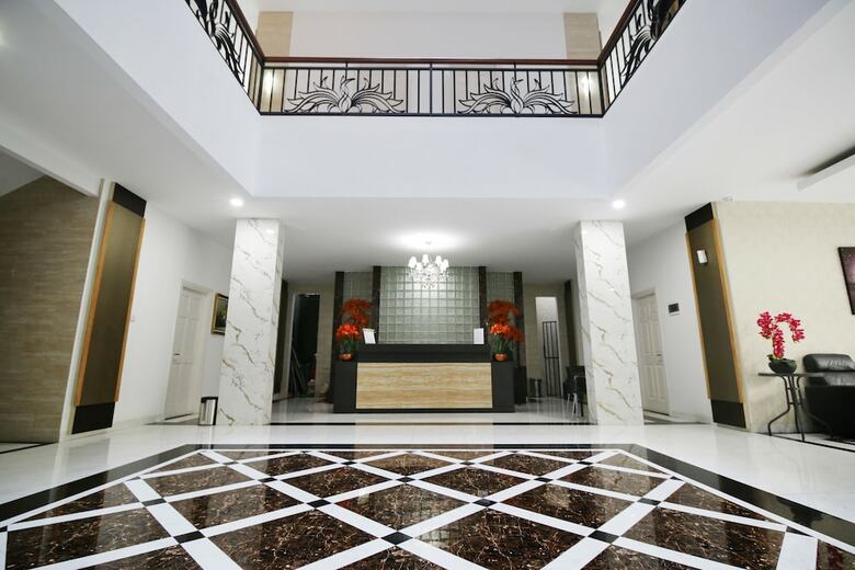 Hotel Airy Eco Bsd Anggrek Serat Ah 15 Tangerang Selatan
