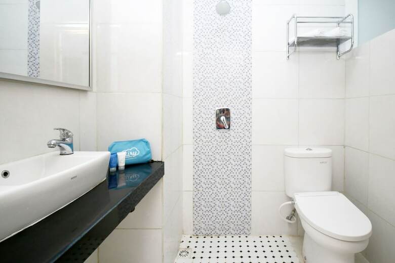 Hotel Airy Eco Bsd Anggrek Serat Ah 15 Tangerang Selatan