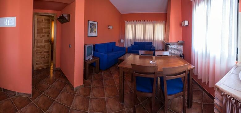 Apartamentos La Alde�lla