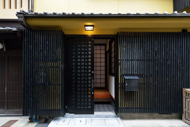 Karaku Inn