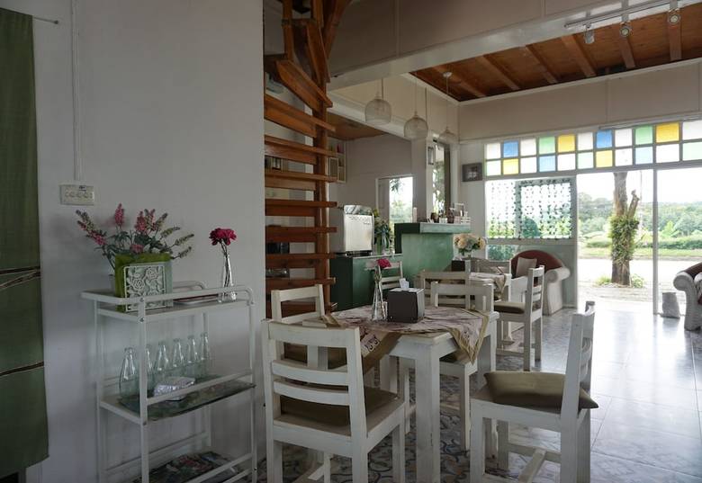Hotel de River Boutique Resort