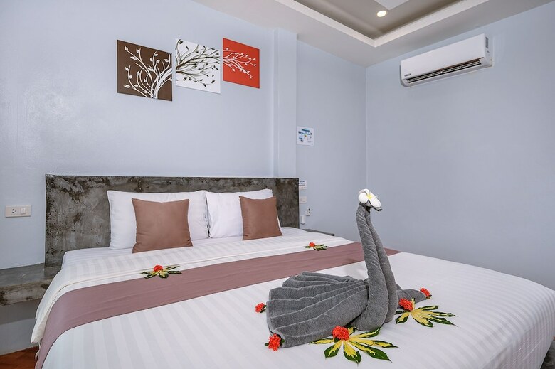 Hotel Baan Check In