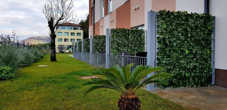 Hotel Lavender - Oleander Resort