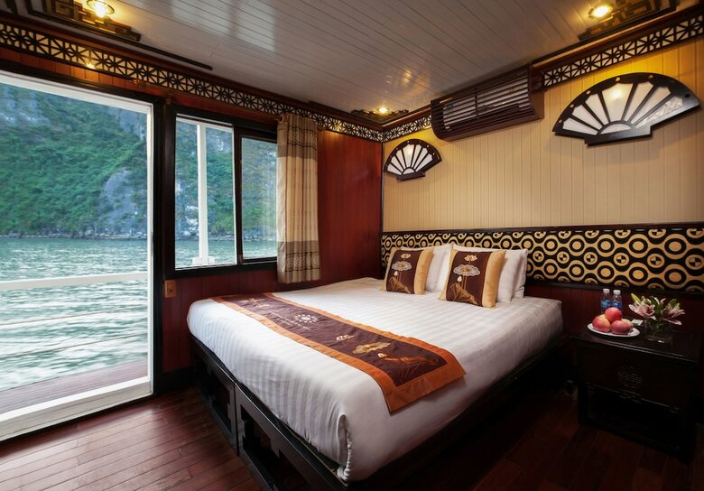 Halong Apricot Cruise
