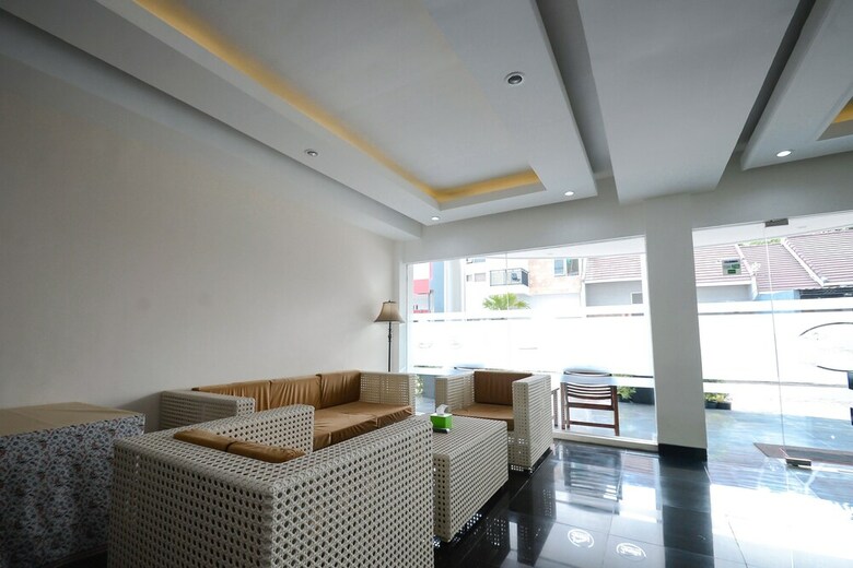 Hotel Airy Eco Syariah Lowokwaru Ikan Gurami Malang