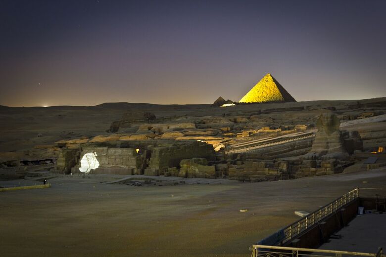 Hotel Pyramids Valley