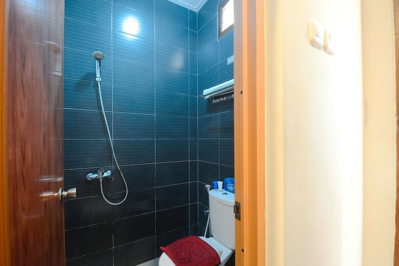 Hotel Airy Sumber Pajajaran Utara Satu 44 Solo