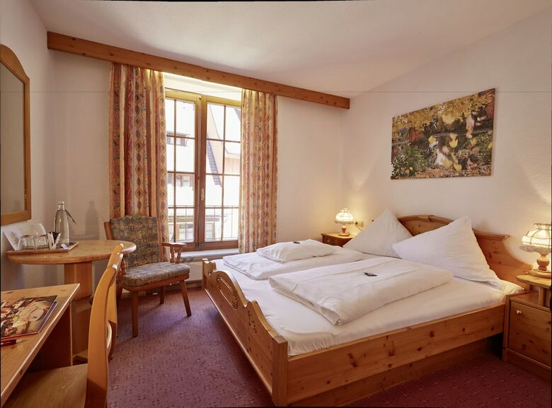 Hotel Der L�wen In Staufen