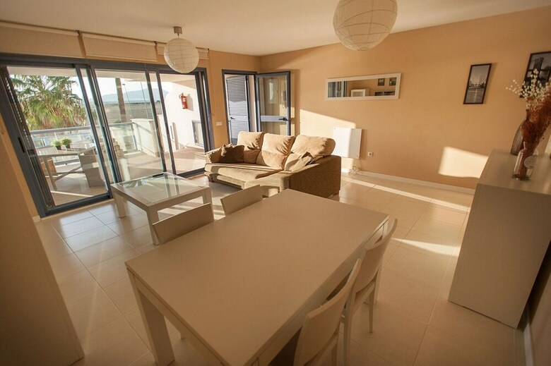 Apartamentos Livingtarifa - Techos Azules