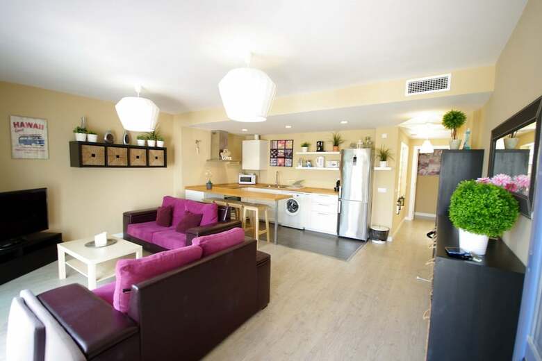 Apartamentos Livingtarifa - Techos Azules