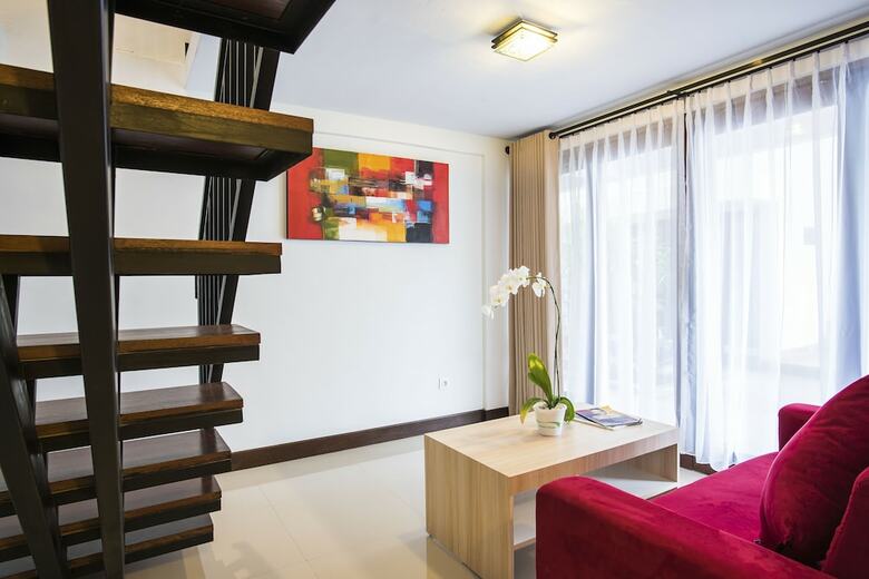 Hotel Legian Village Residence