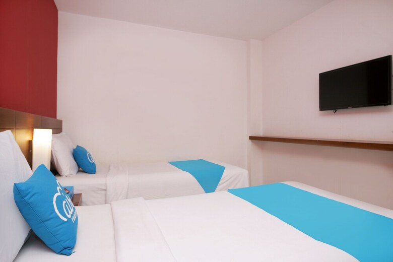 Hotel Airy Serpong Boulevard Bsd Timur Ah 2 Tangerang Selatan