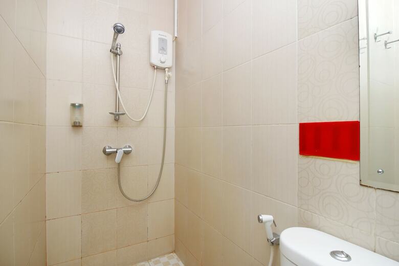 Hotel Airy Serpong Boulevard Bsd Timur Ah 2 Tangerang Selatan