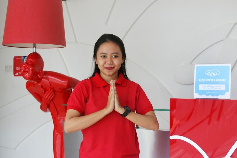 Hotel Airy Serpong Boulevard Bsd Timur Ah 2 Tangerang Selatan