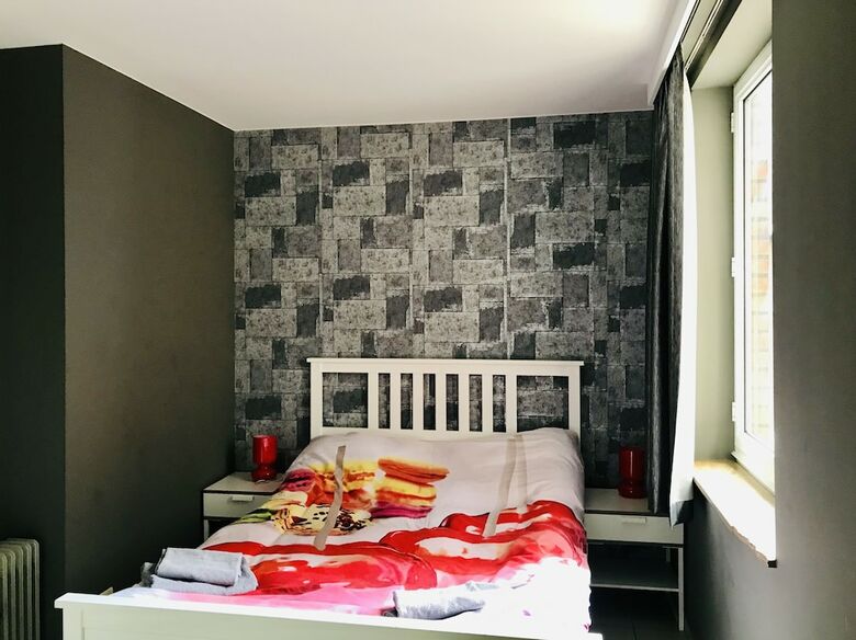 Renovated Apartment In Antwerp