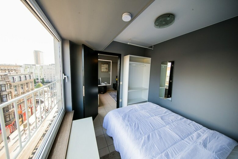 Renovated Apartment In Antwerp