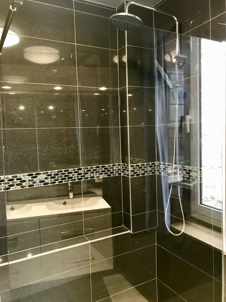 Renovated Apartment In Antwerp