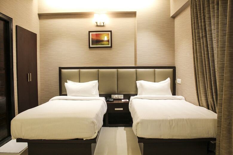 Hotel The Byke Signature