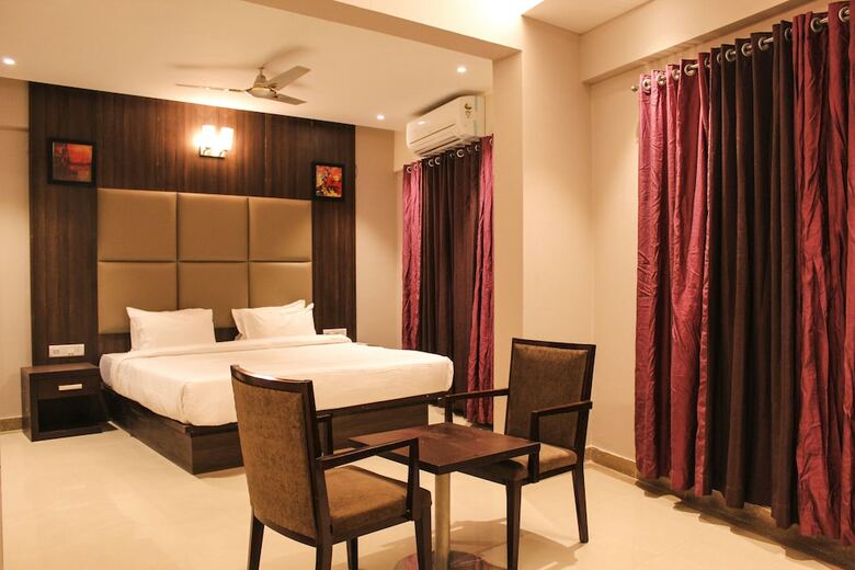 Hotel The Byke Signature