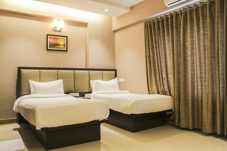 Hotel The Byke Signature