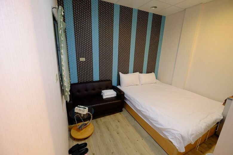 Hotel Feng Chia Easy Home