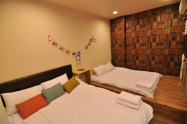 Hotel Feng Chia Easy Home