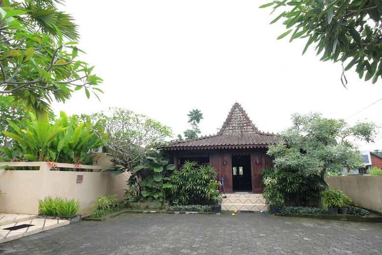 Hotel Airy Sardonoharjo Rejodani Yogyakarta