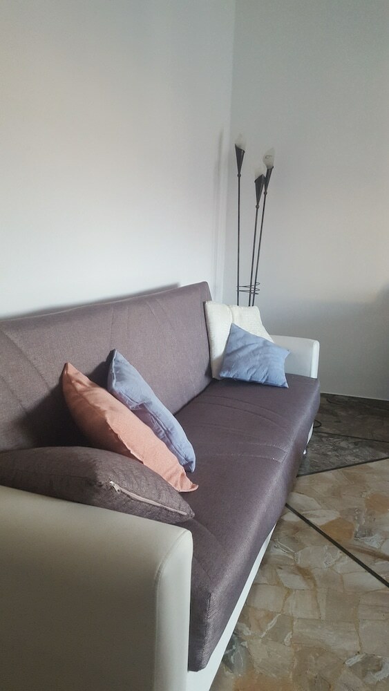 Apartamento Affittacamere Serravalle Shopping