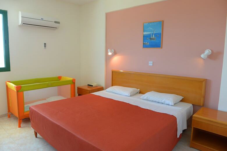 Aparthotel Artemis Hotel Apartments