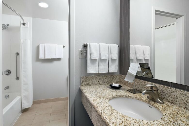Hotel Courtyard By Marriott Pittsburgh Airport