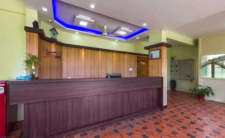 Bed & Breakfast Hoppers Stop Yelahanka