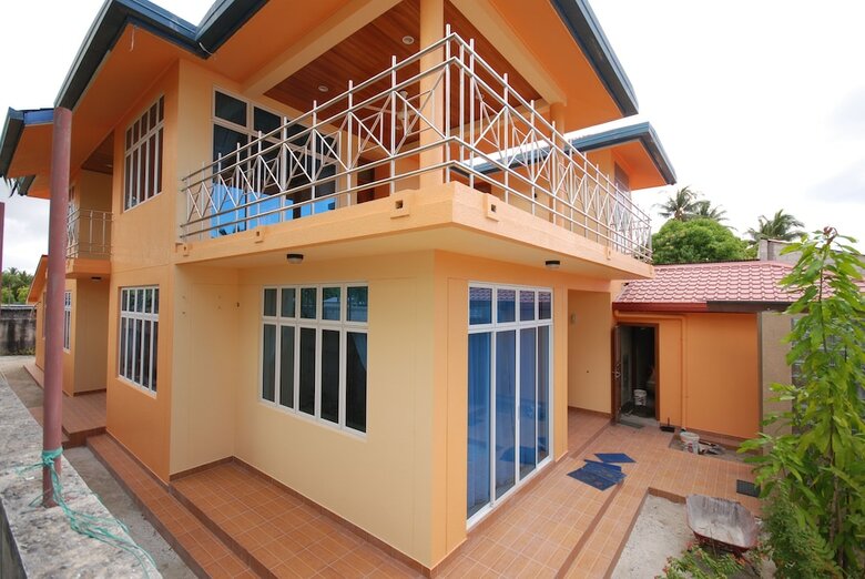 Hotel Crystal Retreat
