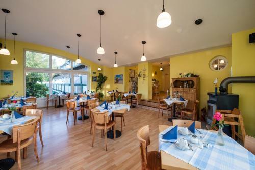 Hostal Hotel Am Wind