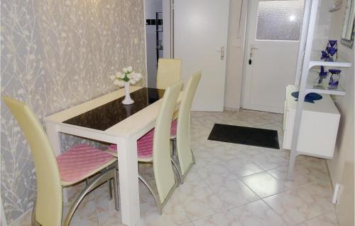Apartment Schwarze Rade R