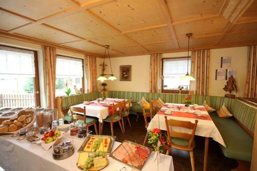 Hostal Mein Landhaus