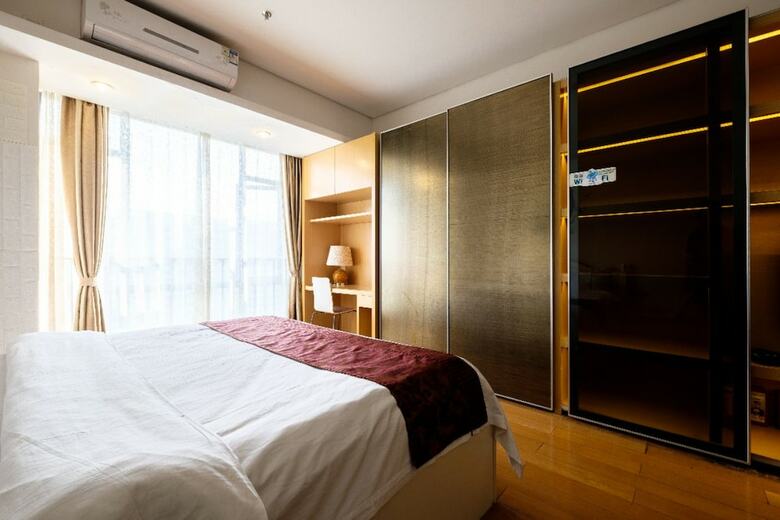 Yixiu Bontique Apartment He Sheng Square