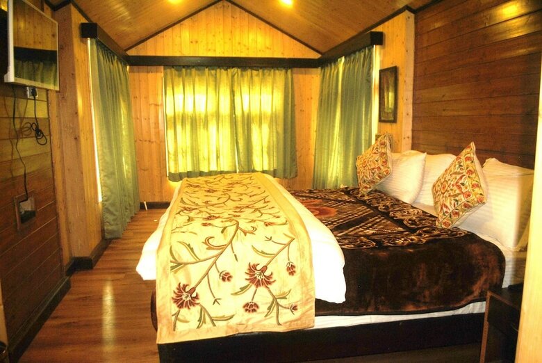 Hotel Himalayan Hill By Evoke Resort