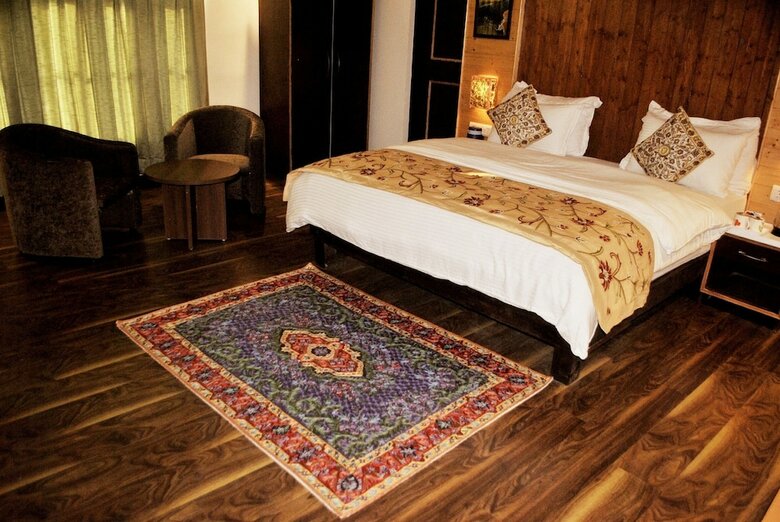 Hotel Himalayan Hill By Evoke Resort