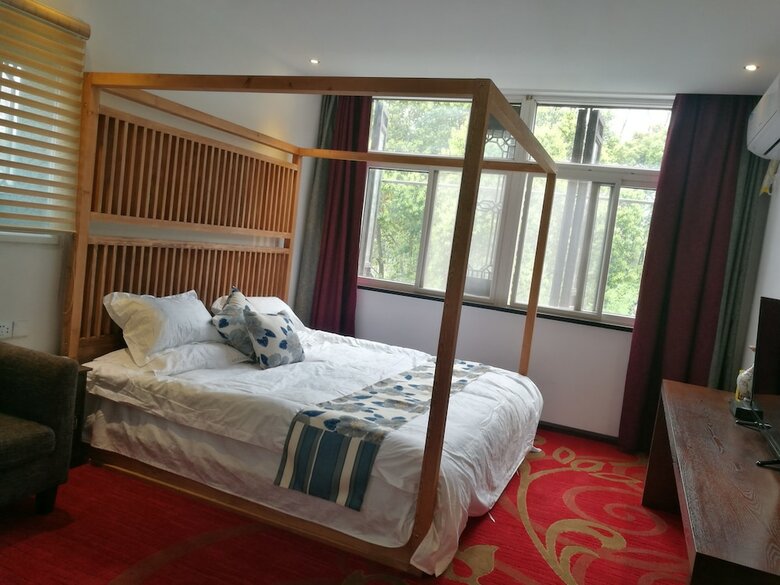 Posada Wuzhen Shingle Hotel