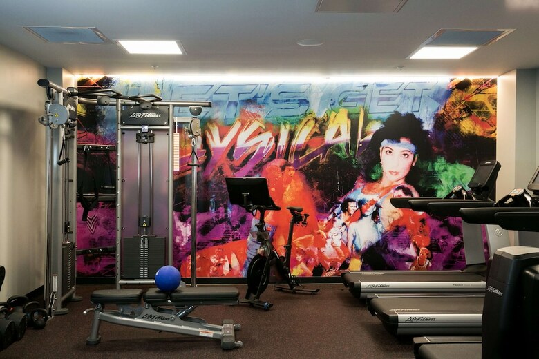 Bobby Hotel