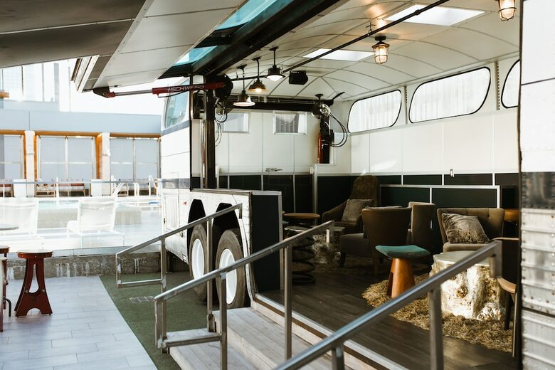 Bobby Hotel