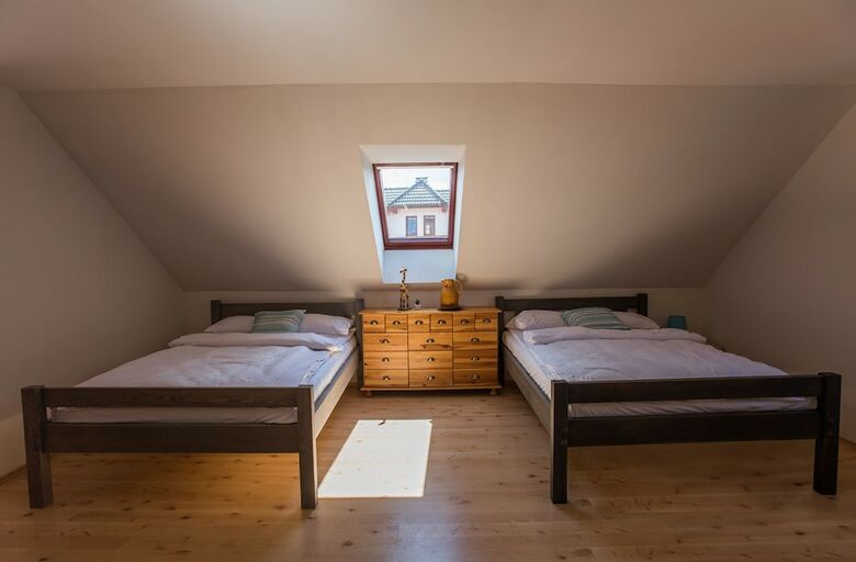 Hotel Ubytov�n� Star� Hut? - South Bohemia