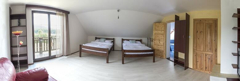 Hotel Ubytov�n� Star� Hut? - South Bohemia