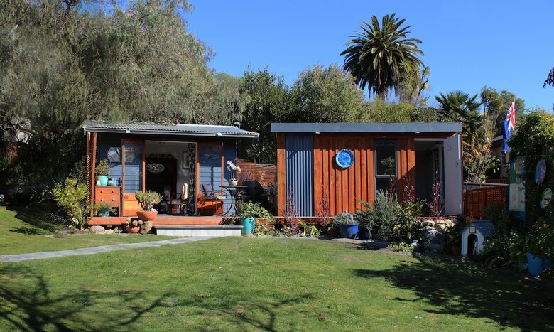Ah House Nelson City B&B