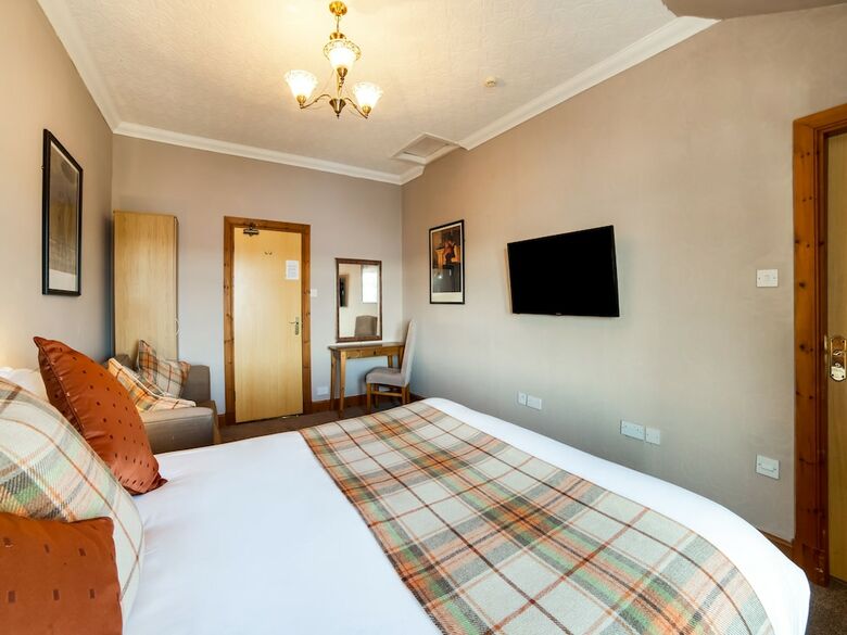 Hotel Oyo Chandlers