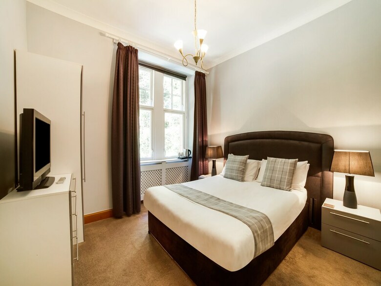 Hotel Oyo Chandlers