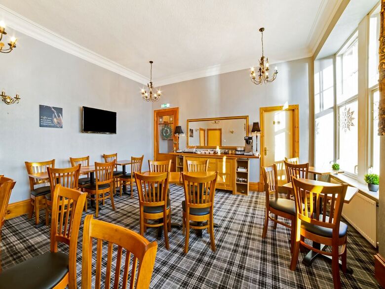 Hotel Oyo Chandlers