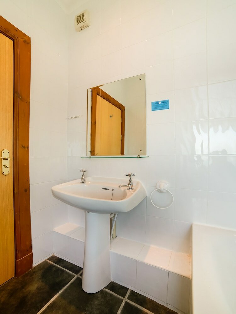 Hotel Oyo Chandlers