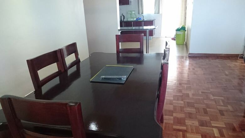 Tomax Apartments Brooks